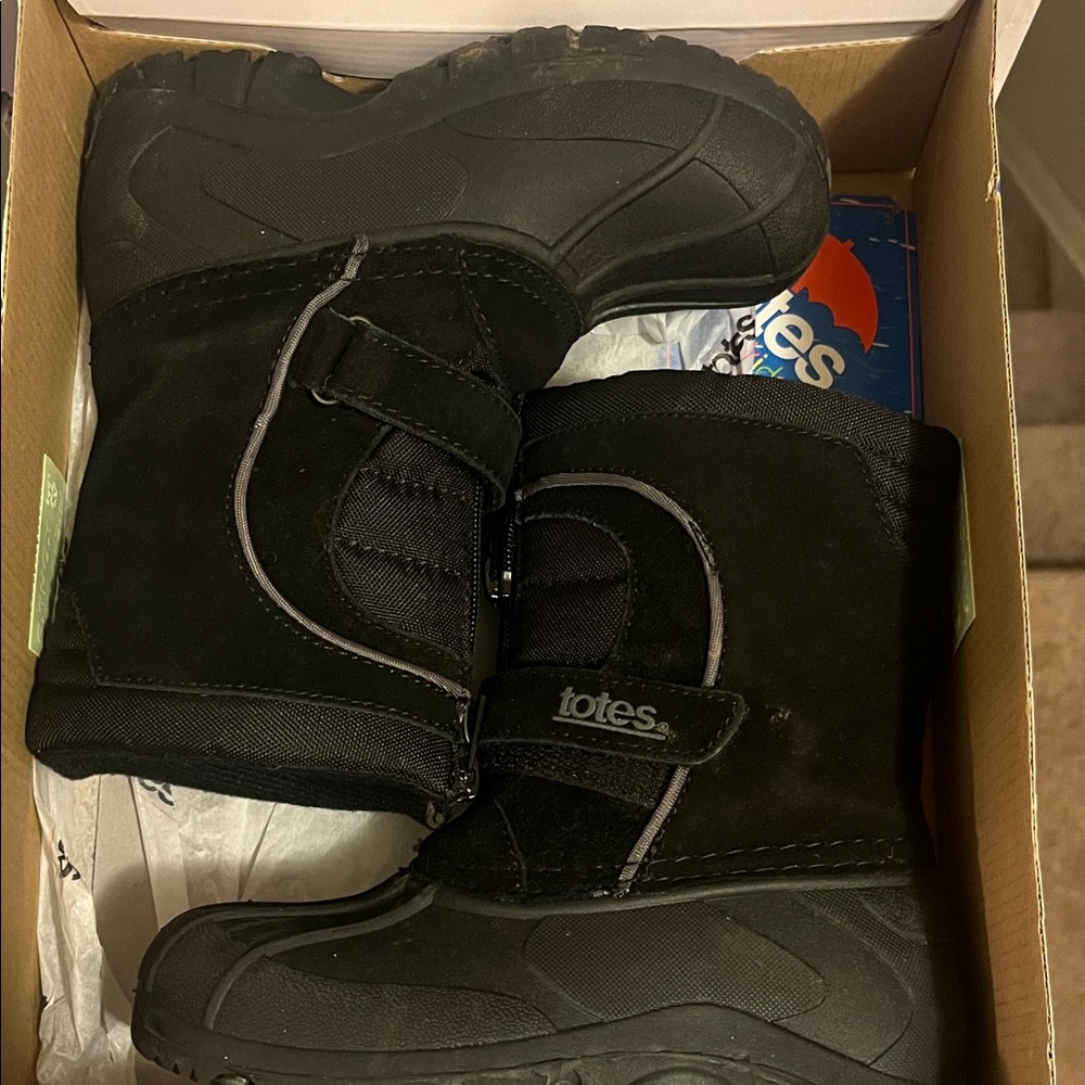 Totes Kids Black Waterproof Boots